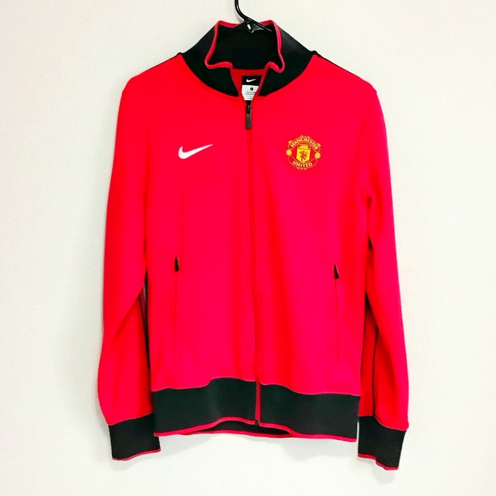 Manchester United Mock Turtle Neck Size Small with Full Length Zipper by Nike!!
